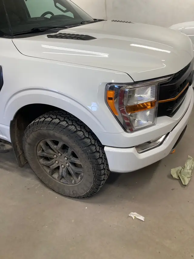 Working With Your Insurance After a Collision